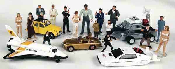 Corgi Icon James Bond Figurines