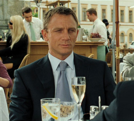 Daniel Craig  James Bond in Casino Royale Montenegro (Grand Hotel Pupp Karlovy Vary Tjeckien) with Champagne Bollinger glass flute with Bollinger logo on the glass