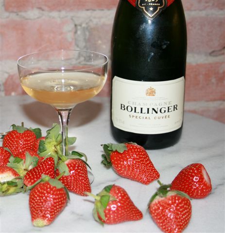 Champagne Bollinger Speciell Cuvee`  WITH STRAWBERRY 